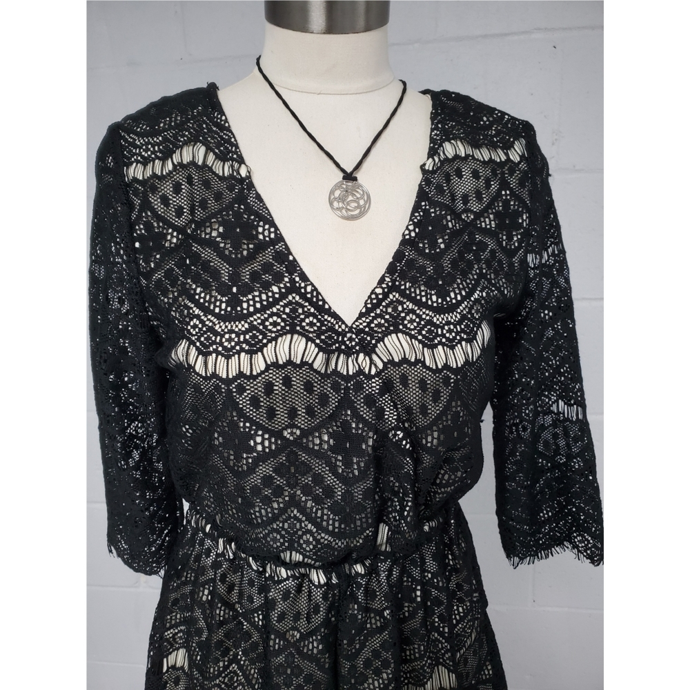 Xhilaration lance black romper 3/4 sleeves size S - Picture 3 of 5